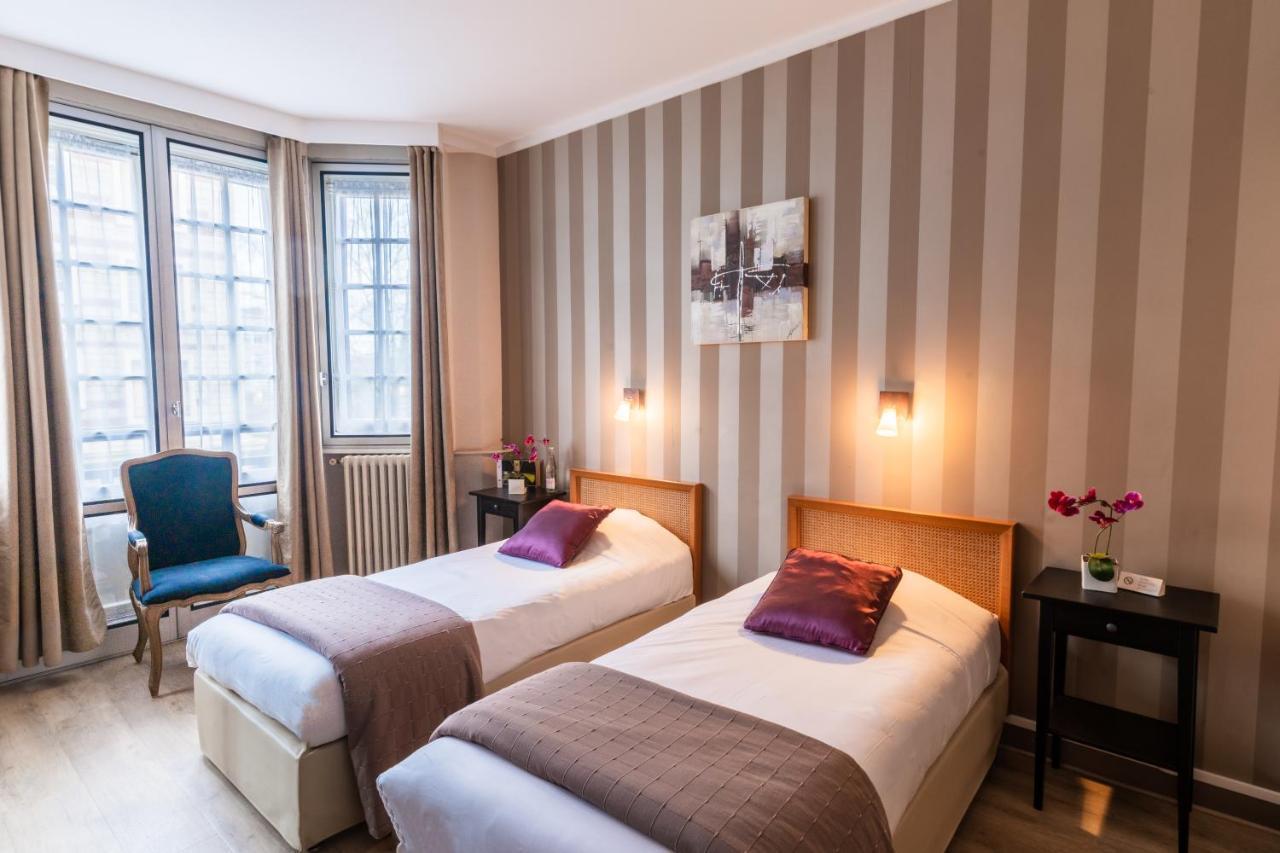 Grand Hotel De L'Esperance Lisieux Esterno foto